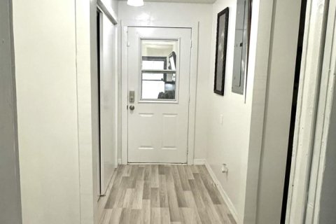 Villa ou maison à vendre à Okeechobee, Floride: 4 chambres, 313.08 m2 № 2182748 - photo 8