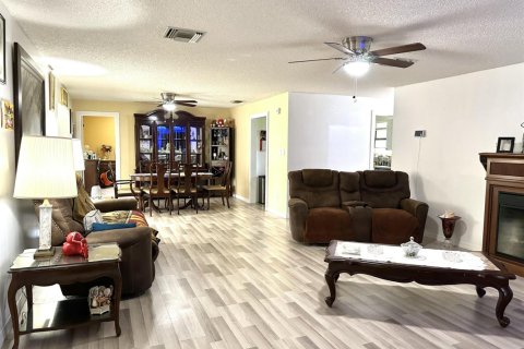 Villa ou maison à vendre à Okeechobee, Floride: 4 chambres, 313.08 m2 № 2182748 - photo 30