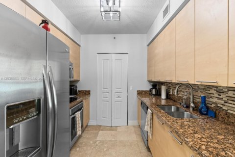 Condominio en venta en Fort Lauderdale, Florida, 1 dormitorio, 78.69 m2 № 2154073 - foto 20