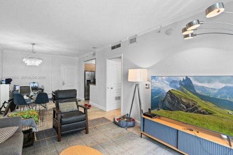 Condominio en venta en Fort Lauderdale, Florida, 1 dormitorio, 78.69 m2 № 2154073 - foto 18