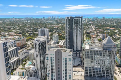 Condominio en venta en Fort Lauderdale, Florida, 1 dormitorio, 78.69 m2 № 2154073 - foto 4