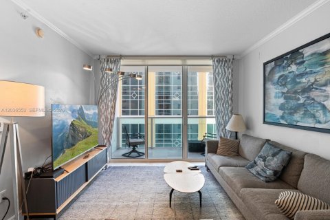 Condominio en venta en Fort Lauderdale, Florida, 1 dormitorio, 78.69 m2 № 2154073 - foto 13