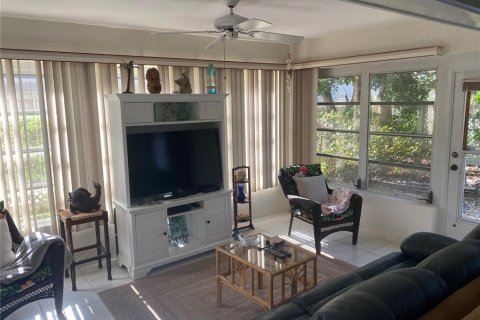 Casa en venta en Bradenton, Florida, 3 dormitorios, 131.27 m2 № 1653856 - foto 5