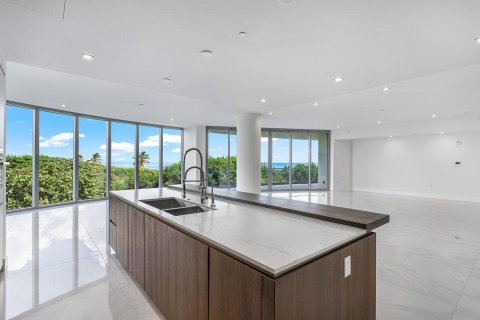 Condo in Tequesta, Florida, 3 bedrooms № 2082218 - photo 18