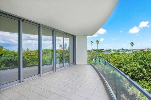 Condo in Tequesta, Florida, 3 bedrooms № 2082218 - photo 11