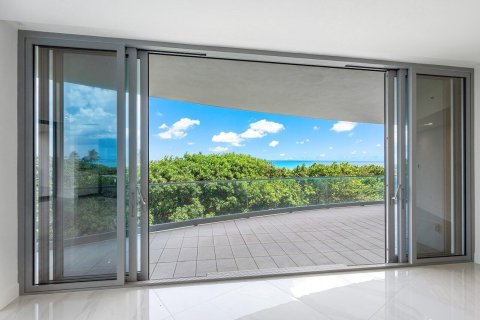Condo in Tequesta, Florida, 3 bedrooms № 2082218 - photo 9