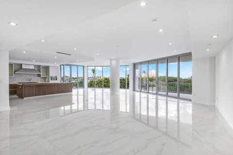 Condo in Tequesta, Florida, 3 bedrooms № 2082218 - photo 17