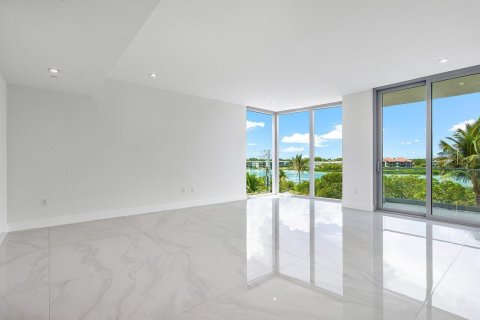 Condo in Tequesta, Florida, 3 bedrooms № 2082218 - photo 13