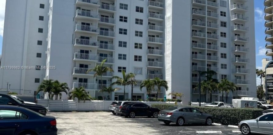 Condo à Fort Lauderdale, Floride, 1 chambre № 1861687