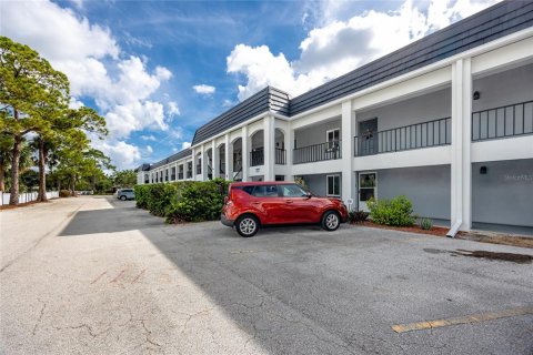 Copropriété à vendre à Saint Petersburg, Floride: 1 chambre, 72.46 m2 № 1876453 - photo 6