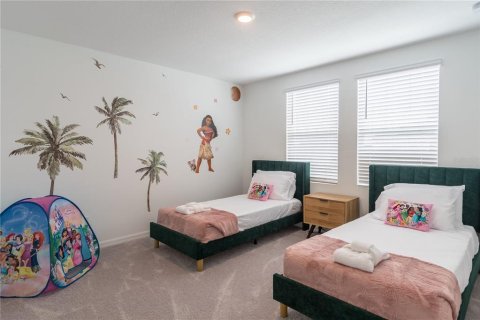 House in Davenport, Florida 4 bedrooms, 285.58 sq.m. № 1900810 - photo 14
