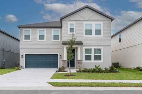House in Davenport, Florida 4 bedrooms, 285.58 sq.m. № 1900810 - photo 1