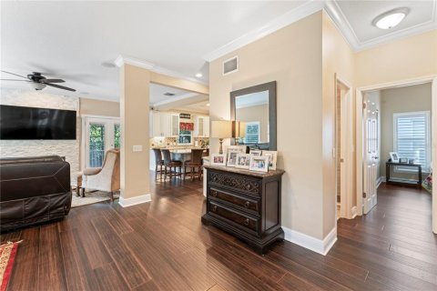 House in Tampa, Florida 4 bedrooms, 252.14 sq.m. № 1663154 - photo 6