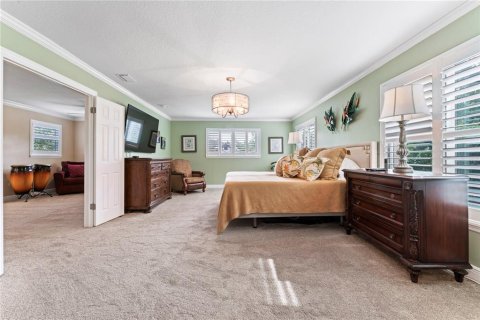 House in Tampa, Florida 4 bedrooms, 252.14 sq.m. № 1663154 - photo 26