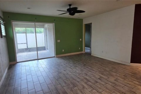 Townhouse in Riverview, Florida 4 bedrooms, 243.22 sq.m. № 2236098 - photo 10