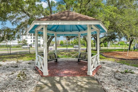 Villa ou maison à vendre à Tampa, Floride: 3 chambres, 127.37 m2 № 2298089 - photo 30