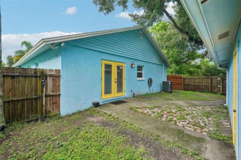 Villa ou maison à vendre à Tampa, Floride: 3 chambres, 127.37 m2 № 2298089 - photo 22