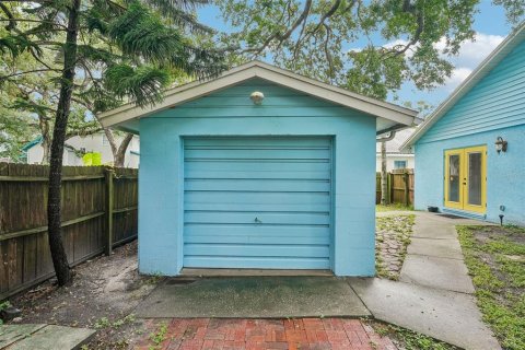 Villa ou maison à vendre à Tampa, Floride: 3 chambres, 127.37 m2 № 2298089 - photo 23