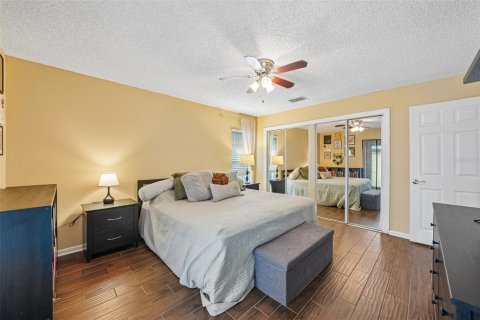 Villa ou maison à vendre à Tampa, Floride: 3 chambres, 127.37 m2 № 2298089 - photo 14
