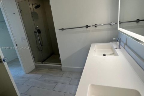 Снять в аренду кондоминиум в Санрайз, Флорида 2 спальни, 91.97м2, № 2009725 - фото 16