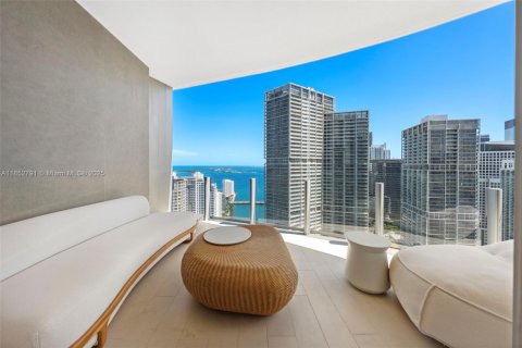 Condominio en venta en Miami, Florida, 3 dormitorios, 195.19 m2 № 2013083 - foto 28