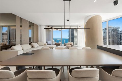 Condominio en venta en Miami, Florida, 3 dormitorios, 195.19 m2 № 2013083 - foto 11