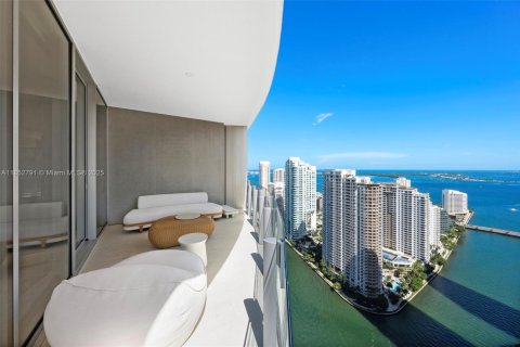 Condominio en venta en Miami, Florida, 3 dormitorios, 195.19 m2 № 2013083 - foto 14