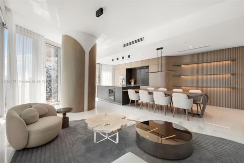 Condominio en Miami, Florida, 3 dormitorios  № 2013083