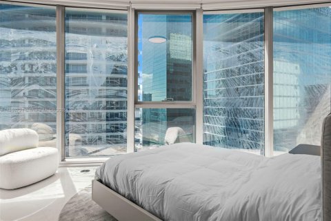 Condominio en venta en Miami, Florida, 3 dormitorios, 195.19 m2 № 2013083 - foto 25