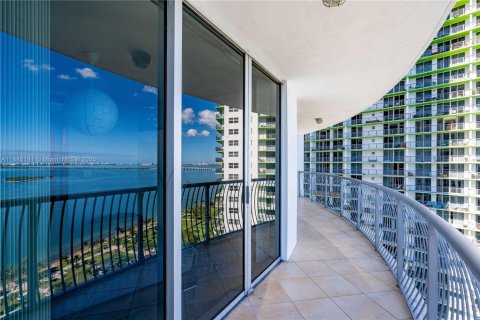 Снять в аренду кондоминиум в Майами, Флорида 1 спальня, 97.36м2, № 1932361 - фото 20