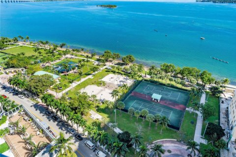 Снять в аренду кондоминиум в Майами, Флорида 1 спальня, 97.36м2, № 1932361 - фото 19