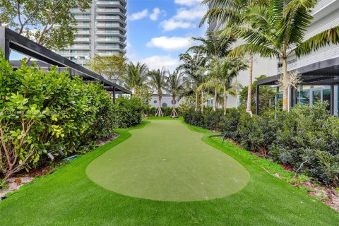 Condo in Miami, Florida, 1 bedroom  № 1862050 - photo 15
