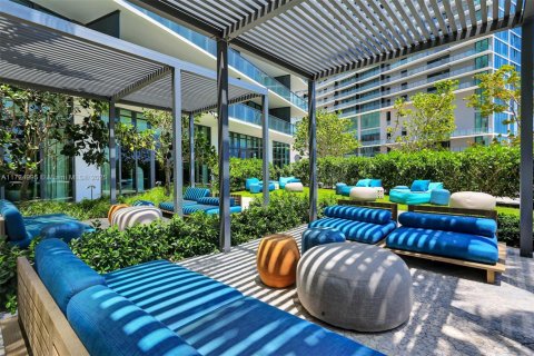 Condo in Miami, Florida, 1 bedroom  № 1862050 - photo 14