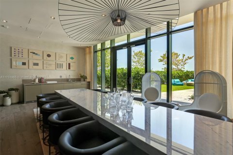 Condo in Miami, Florida, 1 bedroom  № 1862050 - photo 18