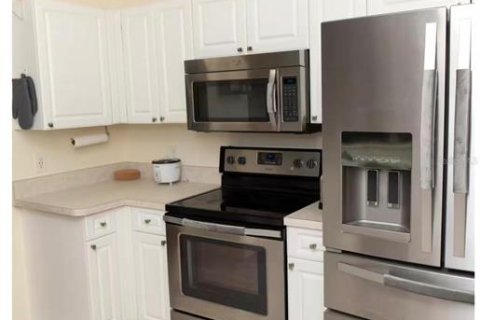 House in North Port, Florida 3 bedrooms, 122.45 sq.m. № 2218670 - photo 27