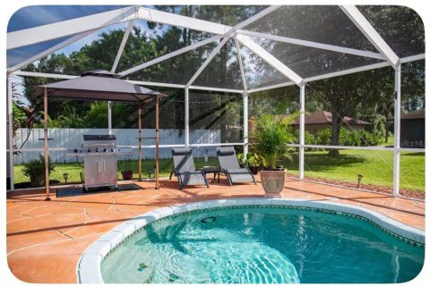 House in North Port, Florida 3 bedrooms, 122.45 sq.m. № 2218670 - photo 13