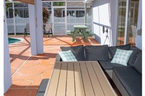 House in North Port, Florida 3 bedrooms, 122.45 sq.m. № 2218670 - photo 18