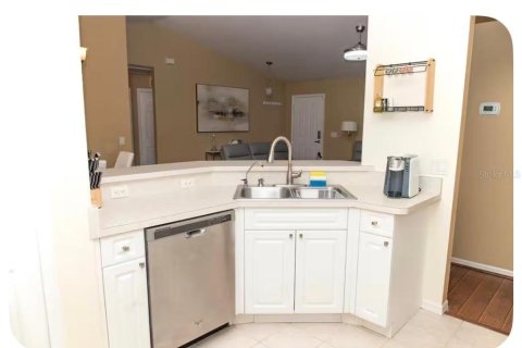 House in North Port, Florida 3 bedrooms, 122.45 sq.m. № 2218670 - photo 20