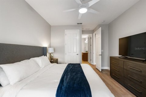 Touwnhouse à vendre à Orlando, Floride: 3 chambres, 154.96 m2 № 1904960 - photo 10
