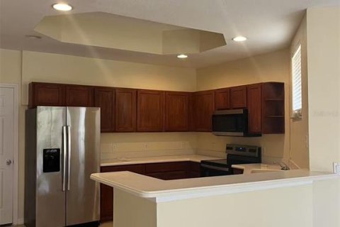 Townhouse in Fort Myers, Florida 3 bedrooms, 179.12 sq.m. № 1690304 - photo 2