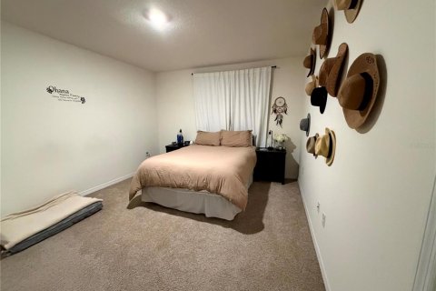 Touwnhouse à vendre à Kissimmee, Floride: 3 chambres, 163.32 m2 № 2418698 - photo 9