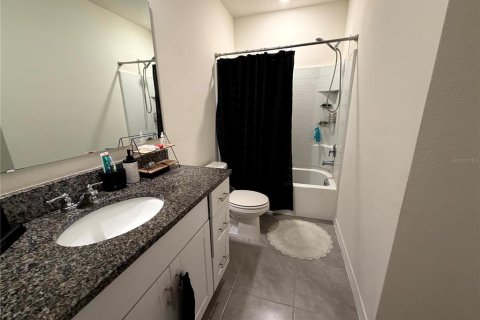 Touwnhouse à vendre à Kissimmee, Floride: 3 chambres, 163.32 m2 № 2418698 - photo 14