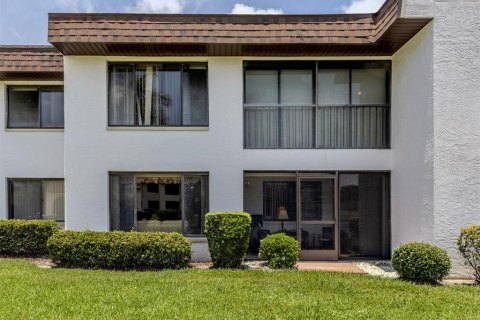 Condo in Venice, Florida, 2 bedrooms  № 1684662 - photo 26