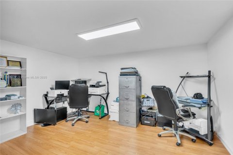 Villa ou maison à vendre à Wellington, Floride: 4 chambres, 239.69 m2 № 1974306 - photo 27