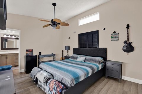 Condominio en venta en Pinellas Park, Florida, 3 dormitorios, 150.5 m2 № 1919609 - foto 13