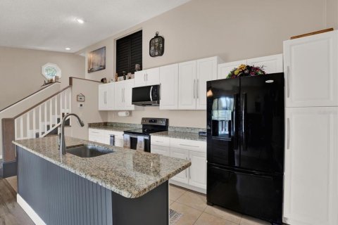 Condominio en venta en Pinellas Park, Florida, 3 dormitorios, 150.5 m2 № 1919609 - foto 10