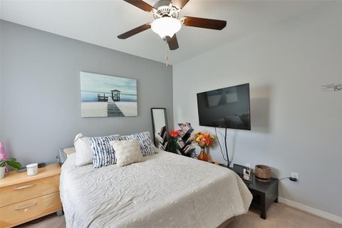 Townhouse in Lakeland, Florida 3 bedrooms, 156.82 sq.m. № 2102071 - photo 28
