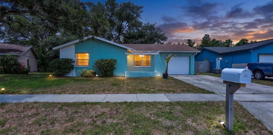 Villa ou maison à Largo, Floride 2 chambres, 82.5 m2 № 2157241