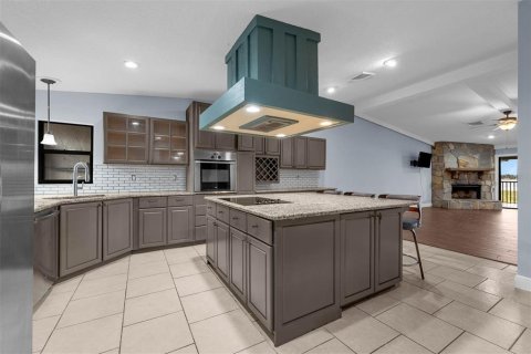 Condominio en venta en Winter Haven, Florida, 3 dormitorios, 239.97 m2 № 1907349 - foto 10