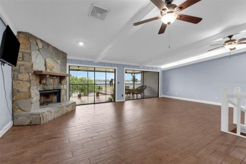 Condominio en venta en Winter Haven, Florida, 3 dormitorios, 239.97 m2 № 1907349 - foto 16